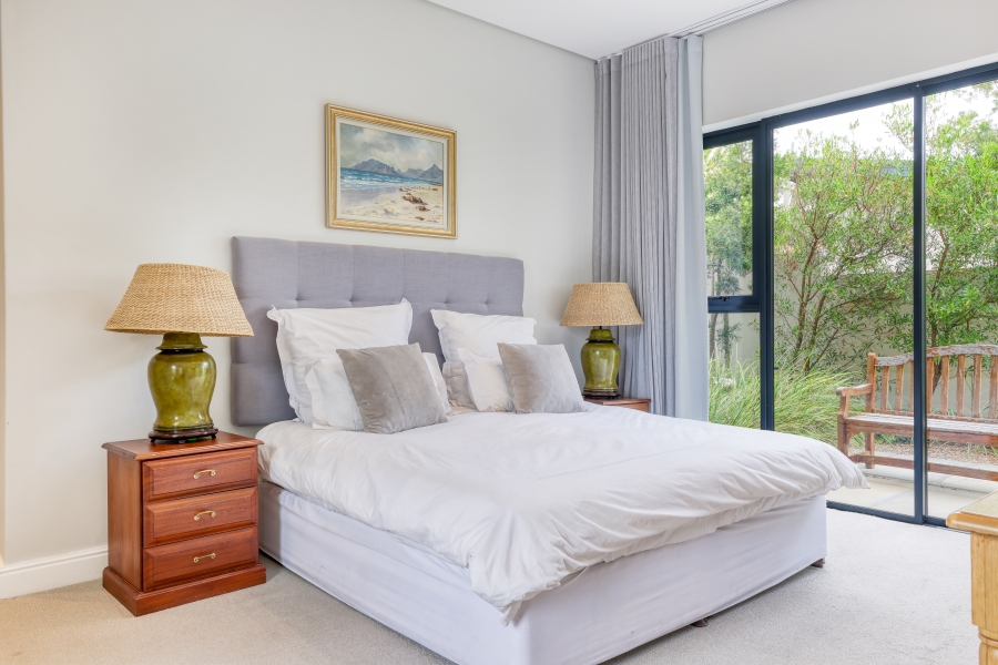 4 Bedroom Property for Sale in Stonehurst Mountain Estate Western Cape